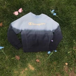 Champion Blue Gradient Long Sleeve Crew Neck Shirt